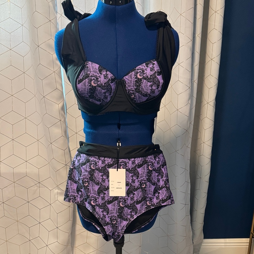 Unique Vintage Purple Lacy bats Swim Set